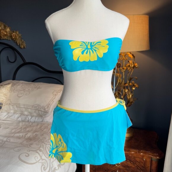 NWT Late 90s Vintage Y2K Aqua and Yellow String Bikini With Skirt - Picture 2 of 12